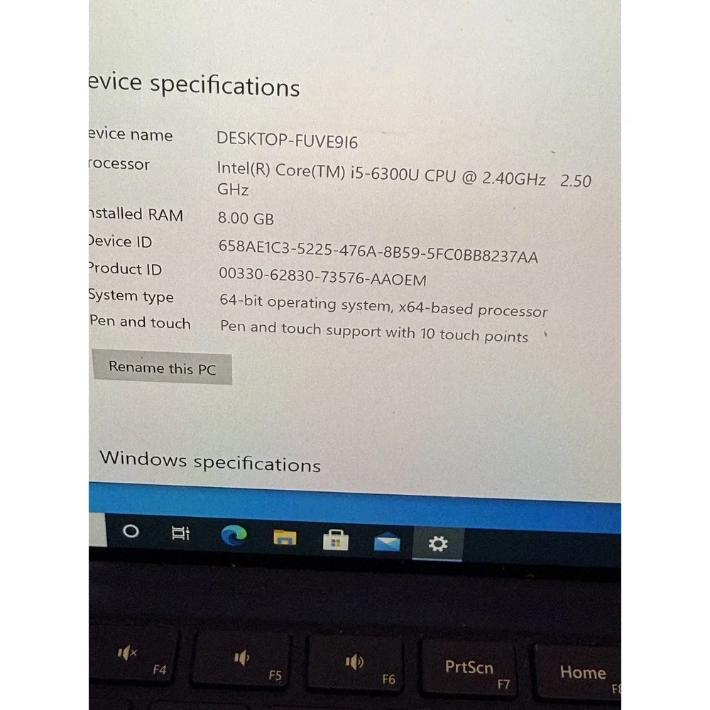 Surface Pro 5 i5-6300U 8GB‎ RAM 256 SSD w/ Keyboard And Box, No Pen